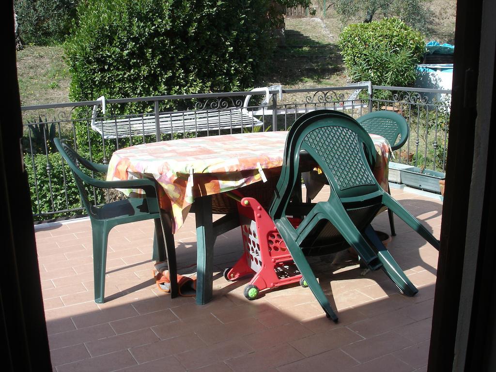 Apartamento Casa Ricciardi Chianni Habitación foto